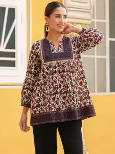 Rain & Rainbow Women Floral Printed Round Neck Pure Cotton Top