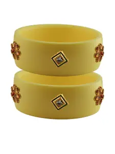 Vidhya Kangan Women Beige Bangle