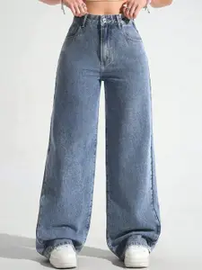 Aadvi Fashion Comfort Women High-Rise Light Fade Stretchable Jeans