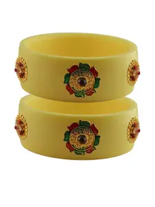 Vidhya Kangan Women Beige Bangle