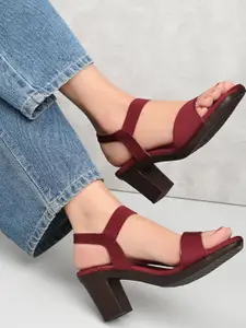 XE Looks Women Block Heel Sandals With Ankle Strap