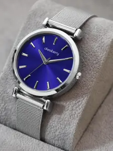 DressBerry Women Patterned Dial & Stainless Steel Straps Analogue Watch DB-LR003-BLU