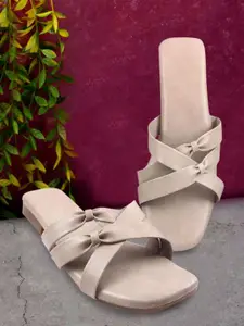 Apratim Women Open Toe Flats with Bows