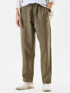 Snitch Men Mid-Rise Relaxed Fit Linen Soft Functional Trousers
