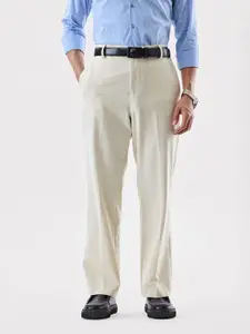 Snitch Men Beige Mid-Rise Loose Fit Trouser