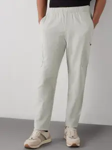 Red Flame Men Solid Relaxed Fit Cargo Trouser