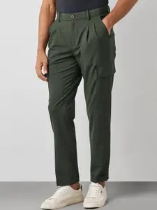 Red Flame Men Relaxed Solid Relaxed Fit Cargo Trouser