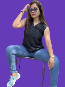 Bhanderi Fashion Women Geometric Self Design V-Neck Sleeveless Top