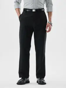 Snitch Men Black Mid-Rise Regular Fit Trouser