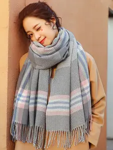 QUECY Women Self Design Tasseled Scarf