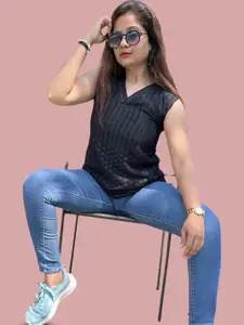 Bhanderi Fashion Women Geometric Self Design V-Neck Sleeveless Top