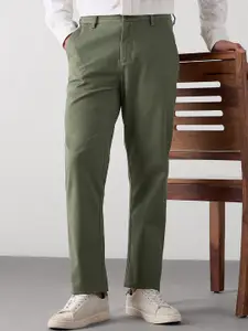 Red Flame Men's Solid Relaxed Fit Casual Trouser