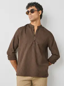 Red Flame Men's Solid Relaxed Fit Kurta