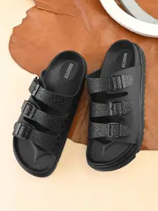 The Roadster Lifestyle Co. Men Textured Comfort Sandals