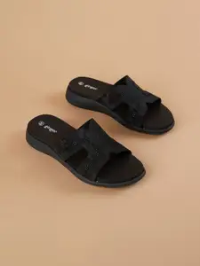 Ginger by Lifestyle Women Embellished Leather Open Toe Flats