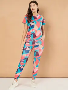 DTR FASHION Abstract Printed  T-Shirt & Joggers