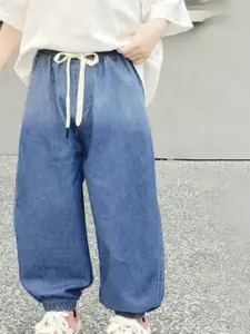 StyleCast x Revolte Boys Mid-Rise Light Fade Stretchable Cotton Jogger Jeans