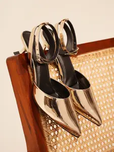 Froh Feet  Women Kitten Heels Sandals With Buckles