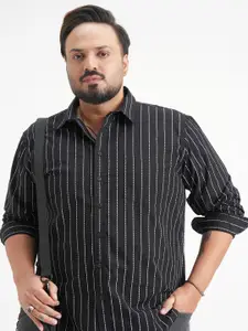 HIGHLANDER Men Vertical Striped Spread Collar Cotton Casual Shirt