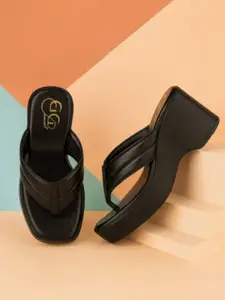 GLO GLAMP Women Black Stylish Step Platform Sandals