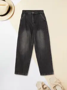 max Girls Regular Fit Mid-Rise Light Fade Jeans