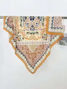 QUECY Women Printed Scarf