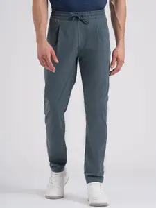 Red Tape Men Solid Straight Fit Activewear StretchableTrack pants