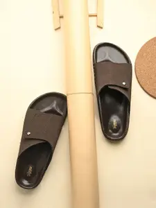 The Roadster Lifestyle Co Men Casual Slip On Sandals