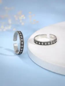 GIVA Silver-Plated Toe Rings