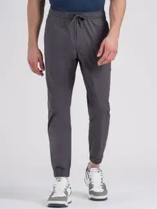 Red Tape Men Mid Rise Stretchable Joggers