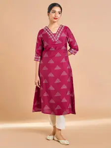Vismay Geometric Printed Gotta Patti Kurta