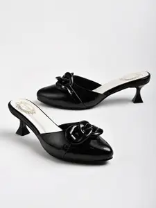 Shoetopia Girls Pointed Toe Kitten Heel Sandals