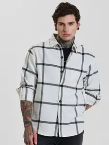 Snitch Men Relaxed Opaque Checked Casual Shirt