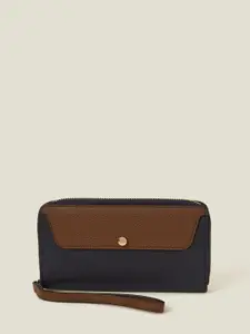 Accessorize Women Large Wrist Strap Purse