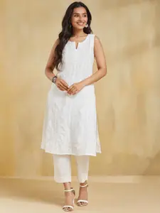 Fabindia Women Embroidered Thread Work Kurta