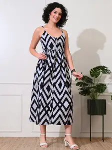 DECKEDUP Print Empire Midi Dress