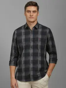 Louis Philippe Sport Men Slim Fit Buffalo Checks Opaque Printed Casual Shirt