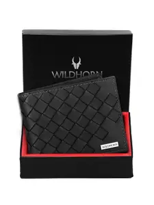 WildHorn Men Geometric Textured Leather Two Fold Wallet