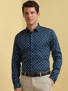 Allen Solly Men Slim Fit Opaque Printed Formal Shirt