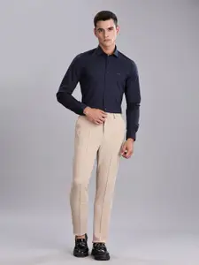 Tommy Hilfiger Men Slim Fit Opaque Casual Shirt