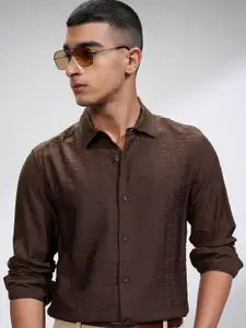 HIGHLANDER Men Comfort Slim Fit Opaque Casual Shirt