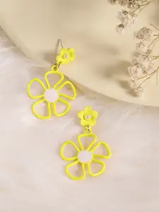 DressBerry Floral Drop Earrings