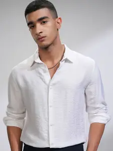 HIGHLANDER Men Comfort Slim Fit Opaque Casual Shirt