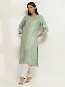 Rangriti Women Geometric Flared Sleeves Chikankari Kurta