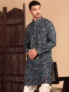 House of Pataudi Chic Geometric Pattern Chikankari Kurta With Sequin