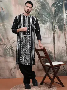 Sangria Chic V Pattern Chikankari Kurta With Sequin