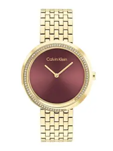 Calvin Klein Women Dial & Stainless Steel Bracelet Style Straps Analogue Watch 25100069
