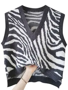 PANKH Women Animal Printed Woollen Pullover