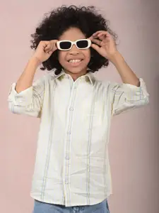 Crimsoune Club Boys Classic Slim Fit Opaque Striped Casual Shirt