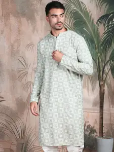 Sangria Geometric Pattern Chikankari Kurta With Sequin